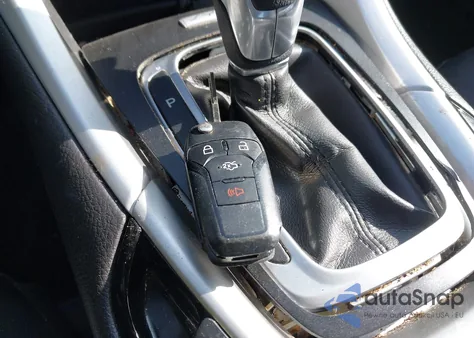 2016 Ford Fusion Se из США, поврежденный, VIN 3FA6P0H71GR384734